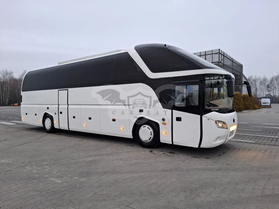 Zonda a9  autobus zonda a9 430km 48+1 miejsc ( nie neoplan , setra , mercedes ) 2011