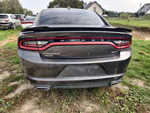 Dodge Charger ver-3-6-sxt-awd 2015