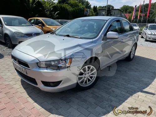 Mitsubishi Lancer VIII 1.8 Intense CVT 2011