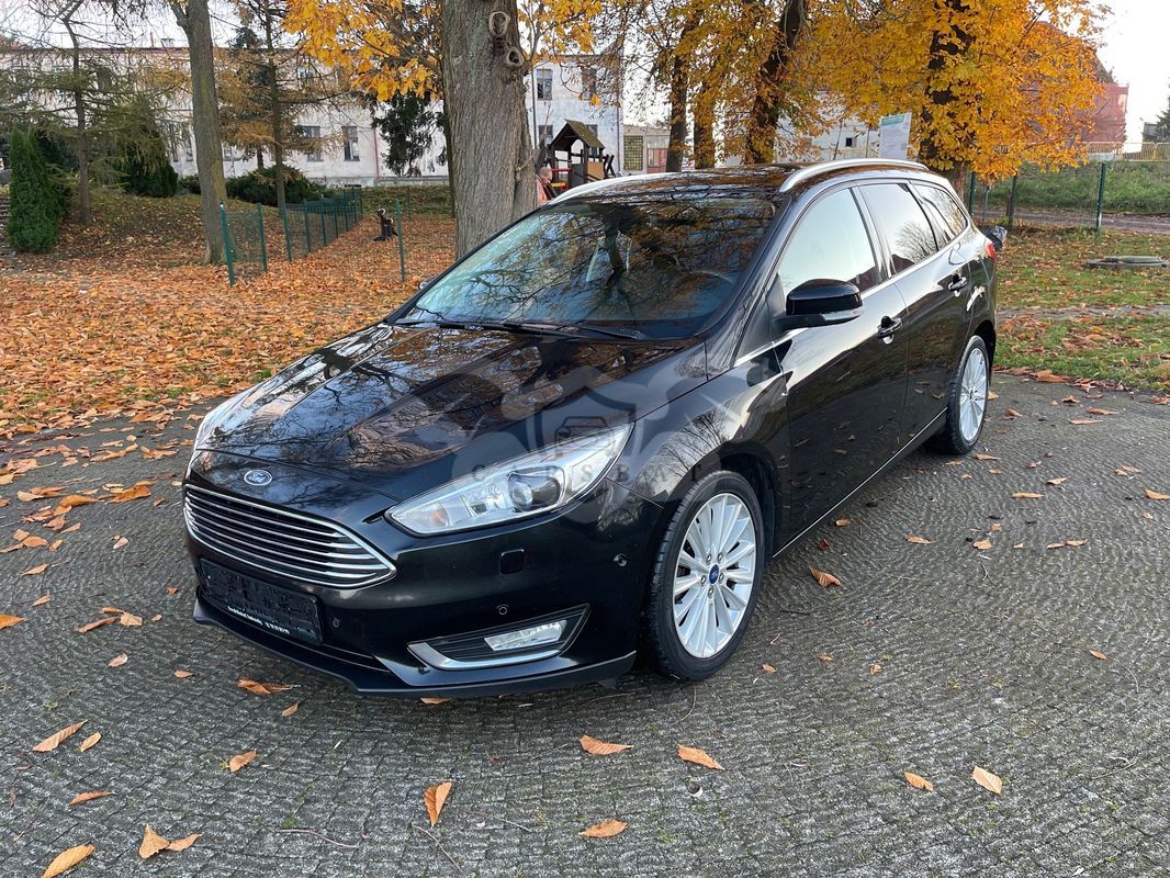 Ford Focus Mk3 ver-turnier-1-5-ecoblue-start--stopp--system-titanium 2015