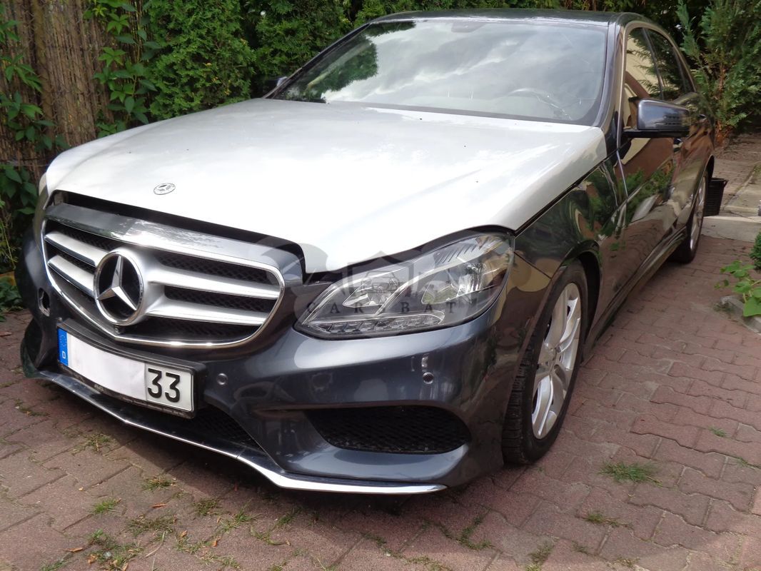 Mercedes-Benz E W212/W207 300 BLUETEC 7G-TRONIC Elegance 2014