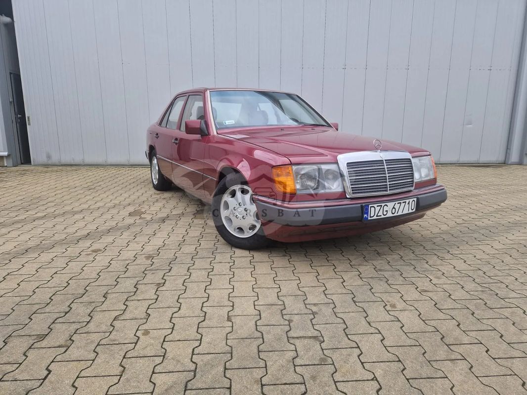 Mercedes-Benz E 1991