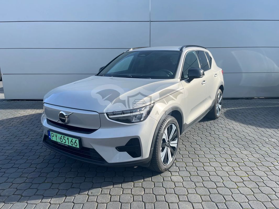 Volvo XC40 73kWh P6 Recharge Core 2023