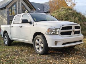 Dodge RAM 1500 5.7 4x4 2014