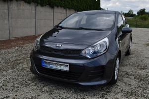 Kia Rio III 1.2 Attract 2015