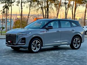 Hongqi HS3 2025