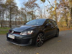 Volkswagen Golf VII 2015