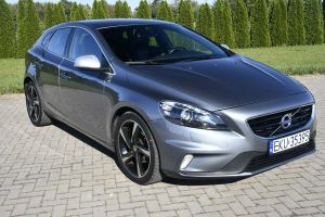 Volvo V40 II 2015