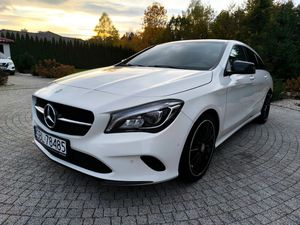 Mercedes-Benz CLA I 200 Urban 2016