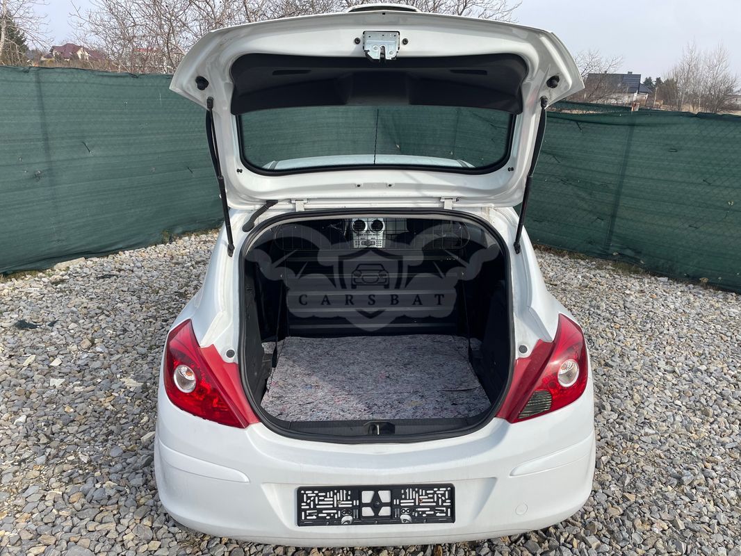 Opel Corsa D 1.2 16V Color Edition 2015