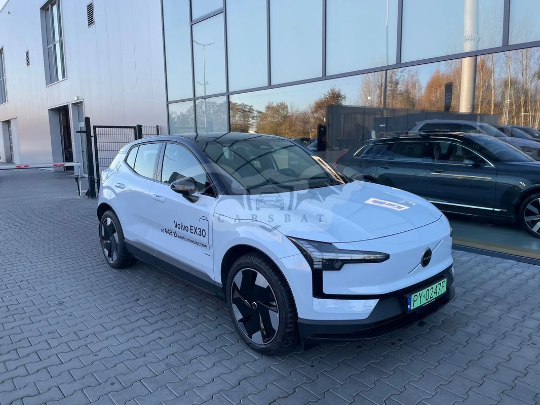 Volvo EX30 69kWh Twin Motor Plus 2024