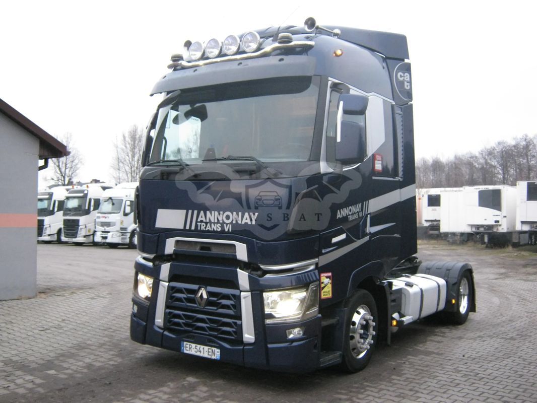 Renault T-series 2014
