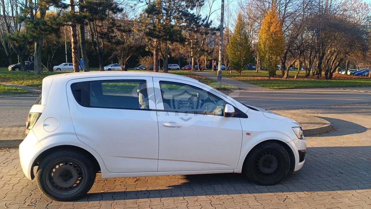 Chevrolet Aveo (Sonic) 1.2 LS 2013