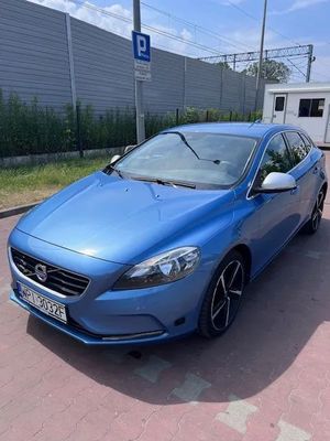 Volvo V40 II 2015