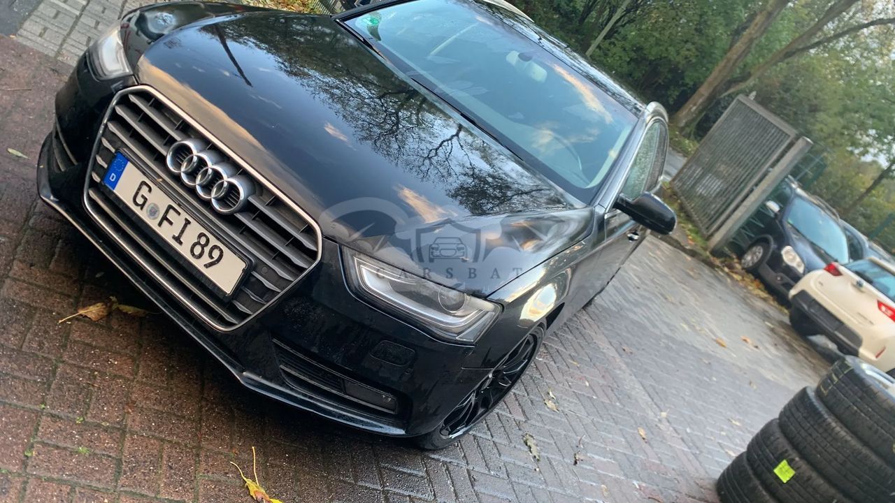 Audi A4 B8 2.0 TDI DPF multitronic Attraction 2012