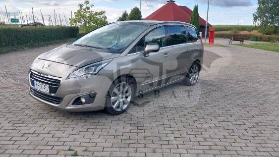 Peugeot 5008 I 2016