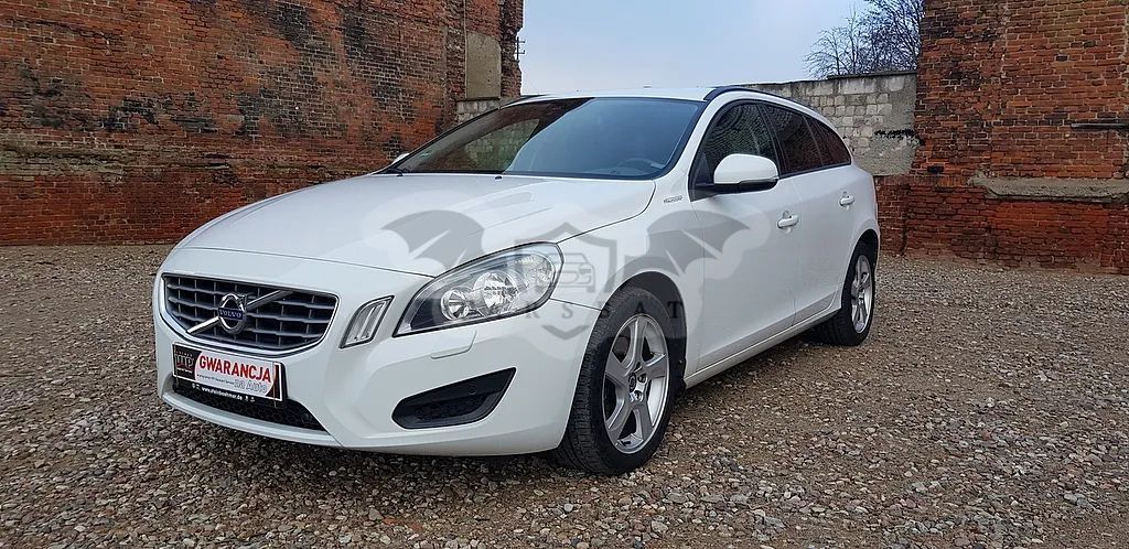 Volvo V60 I D2 Kinetic 2013