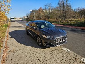 Ford Mondeo Mk5 2.0 Hybrid Vignale 2020