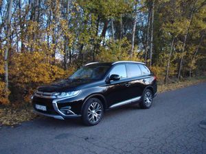 Mitsubishi Outlander III 2.0 Intense + 4WD CVT 2016