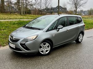 Opel Zafira C 1.4 T Cosmo 2012