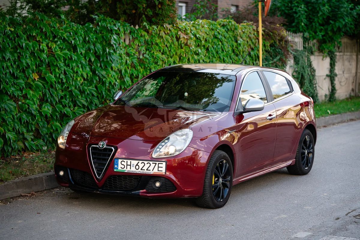 Alfa Romeo Giulietta 2.0 JTDM Distinctive 2011