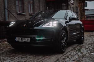 Porsche Macan I Standard 2023
