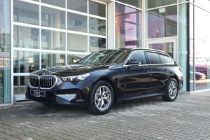 BMW 5 Series G60 2025