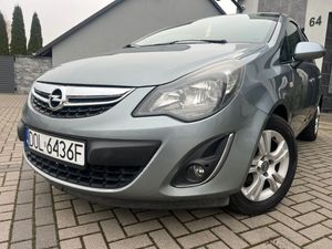 Opel Corsa D 1.2 16V Cosmo 2013