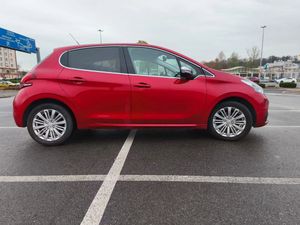 Peugeot 208 I 1.2 PureTech Allure S&S 2019