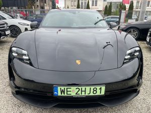 Porsche Taycan Sport Turismo Performance Plus 2023