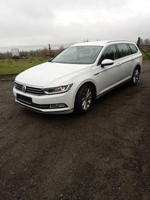 Volkswagen Passat B8 2.0 TDI Bi-Turbo BMT 4Mot Highline DSG 2015