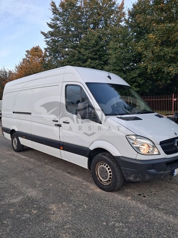 Mercedes-Benz Sprinter 2013