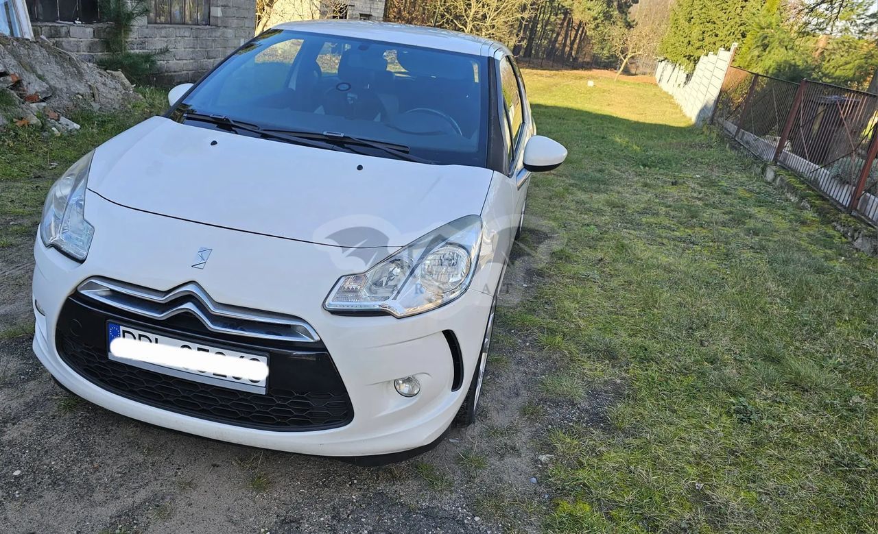 Citroën DS3 1.4 VTi Chic 2011
