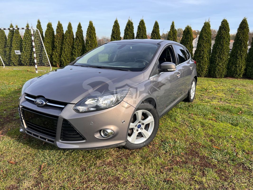 Ford Focus Mk3 1.0 EcoBoost Start-Stopp-System COOL&CONNECT DESIGN 2015