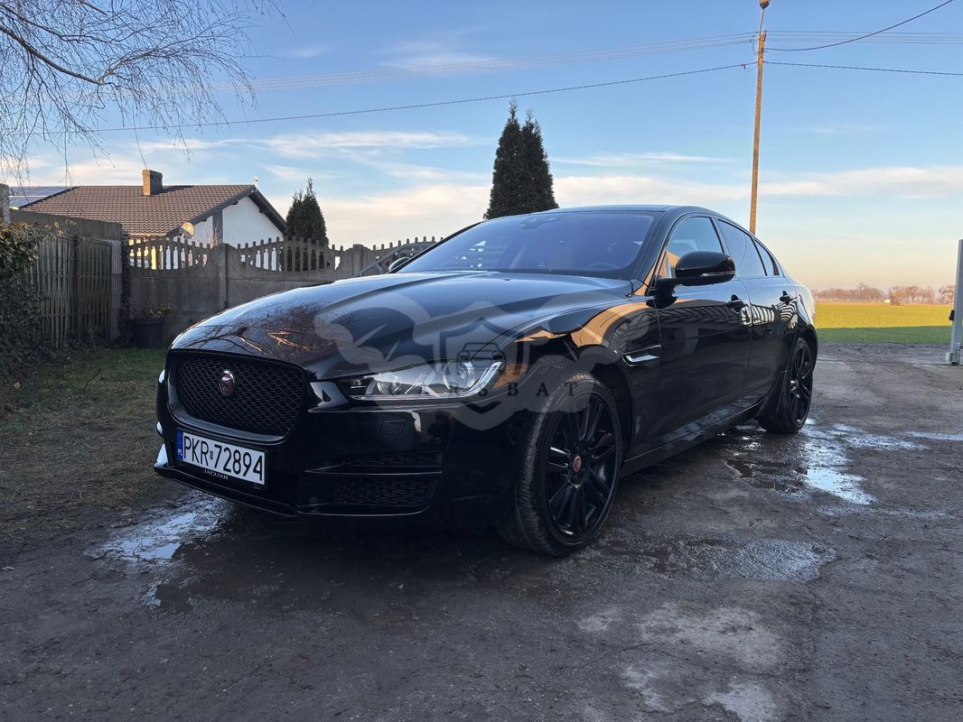 Jaguar XE 25t AWD Prestige 2018