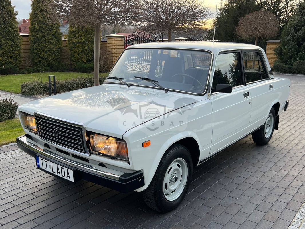 Lada 2107 1300 (21072) 1987