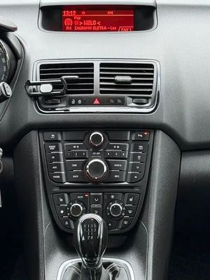 Opel Meriva II 2013