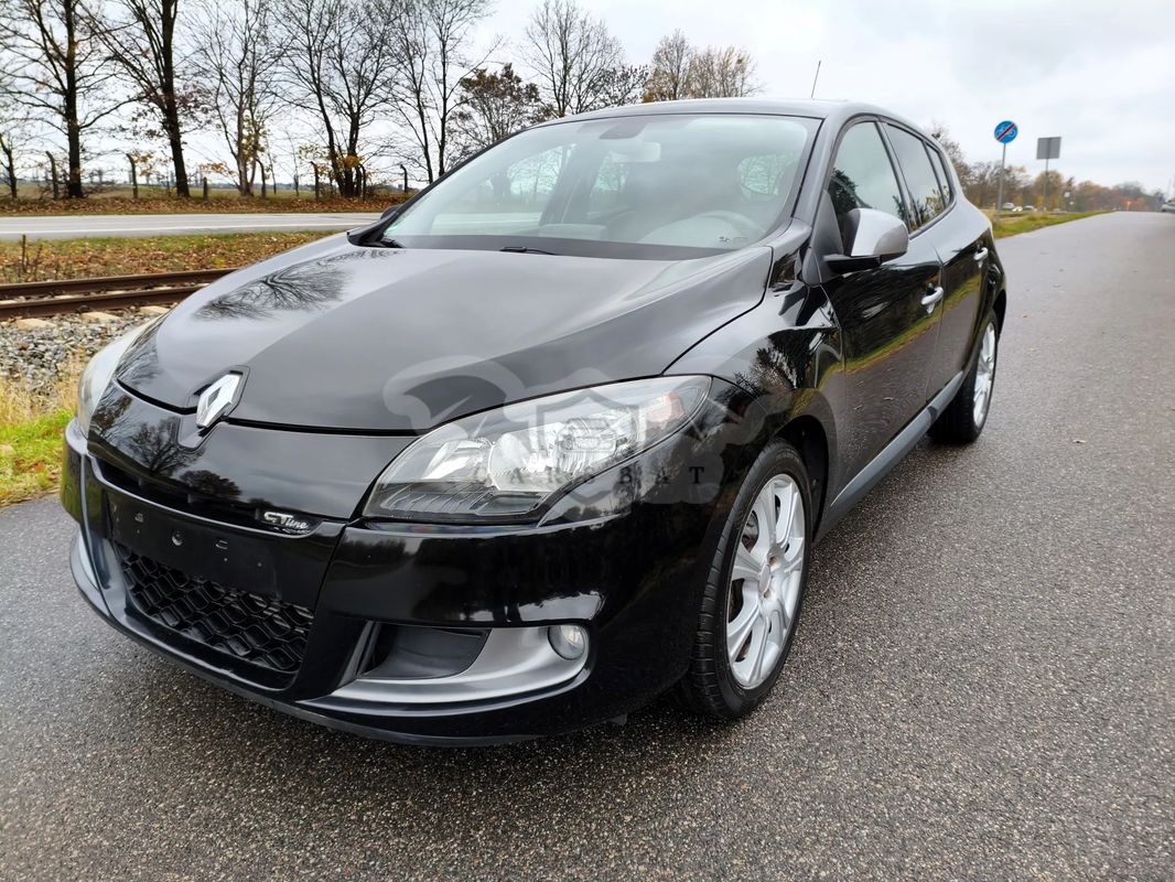 Renault Megane III 1.4 16V TCE Bose Edition 2010