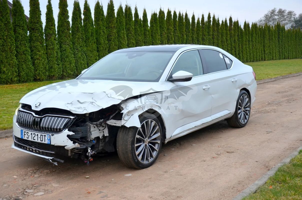 Skoda Superb III 1.4 TSI Plug-In Hybrid L&K DSG 2020