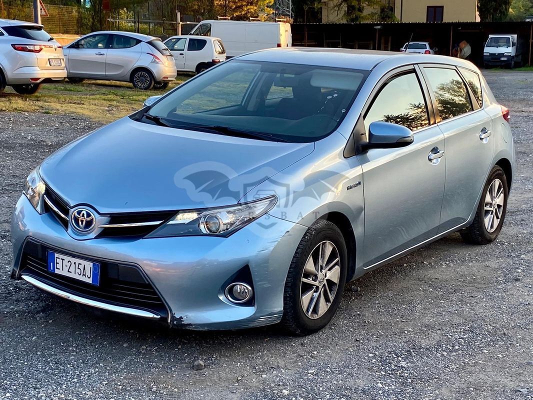 Toyota Auris II 1.8 HSD Luna 2013