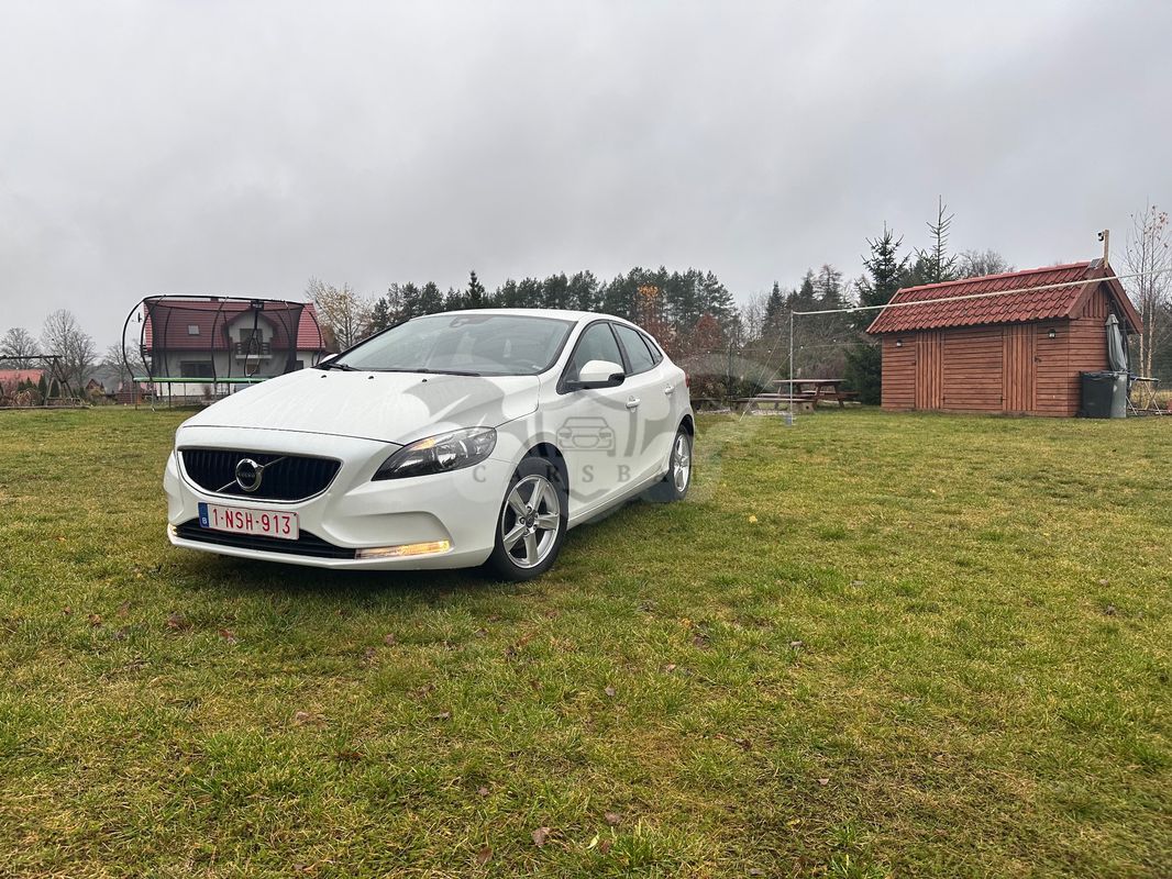 Volvo V40 II 2016