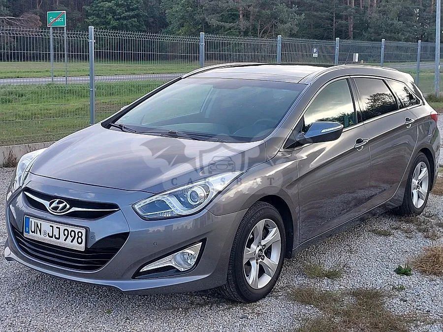 Hyundai i40 i40cw 2.0 Premium 2012