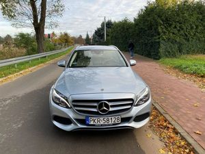 Mercedes-Benz C W205 220 d 4Matic T 9G-TRONIC Exclusive 2017
