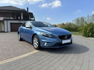 Volvo V40 II 2015
