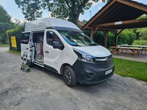 Opel Vivaro 2016