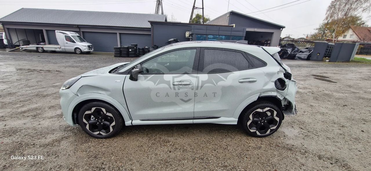 Ford Puma 1.0 EcoBoost Hybrid ST-LINE X 2025