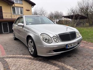 Mercedes-Benz E W211 220 T CDI Automatik Avantgarde 2003