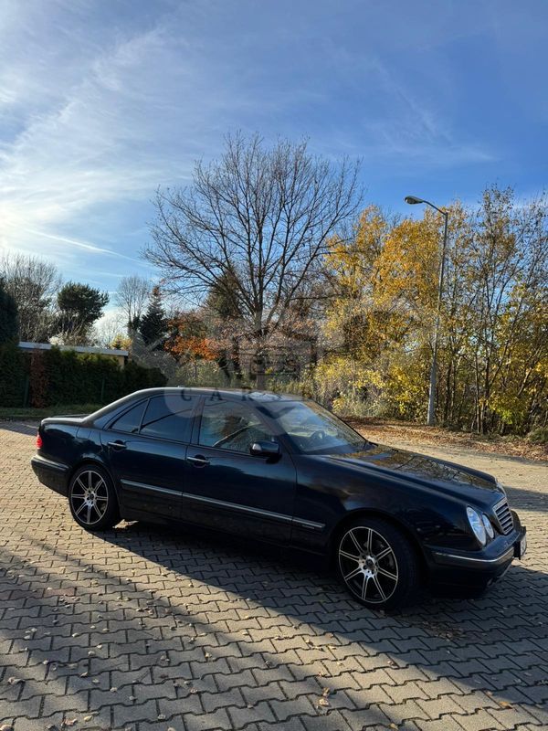 Mercedes-Benz E W210 220 CDI Elegance 1999