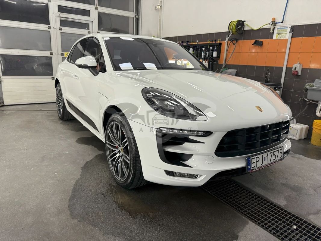 Porsche Macan I GTS 2017
