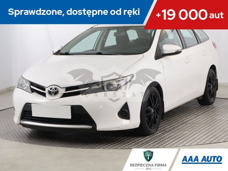 Toyota Auris II 2014